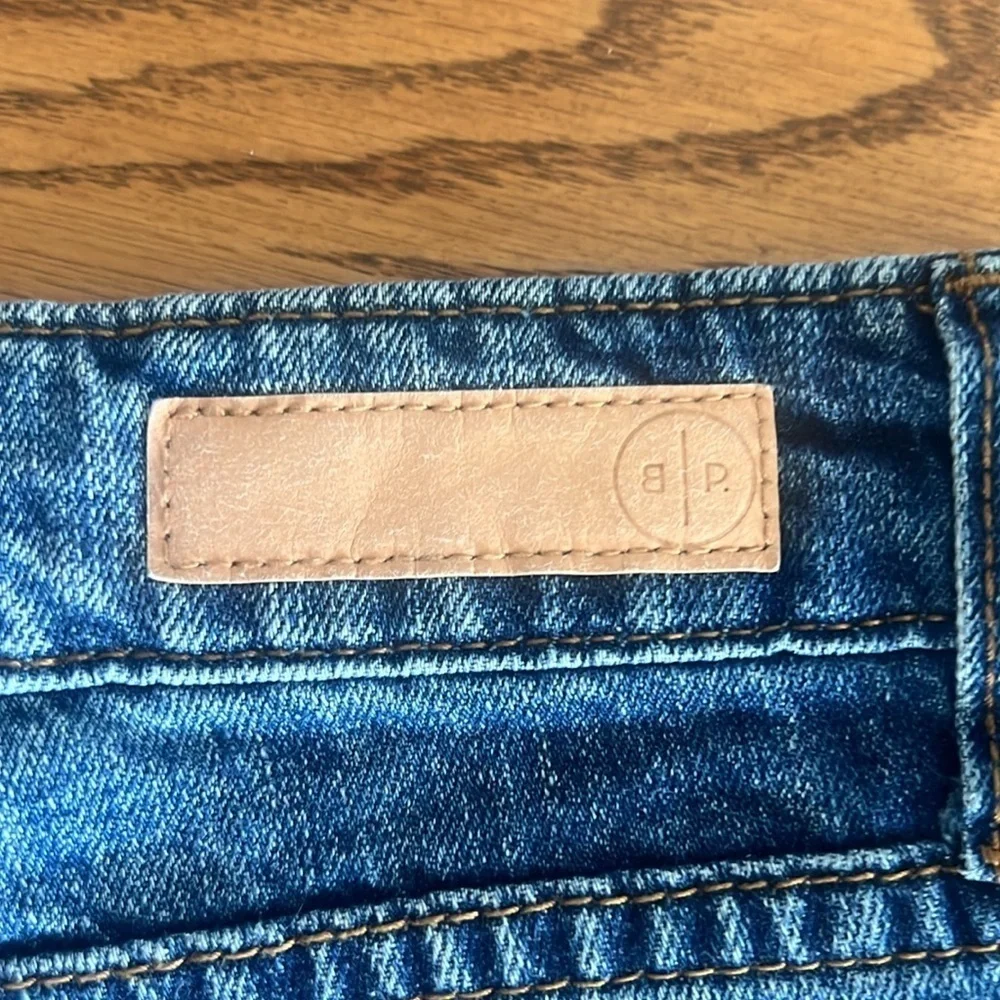 BP Distressed Jean Shorts (Brass Plum) - Picture 7 of 7